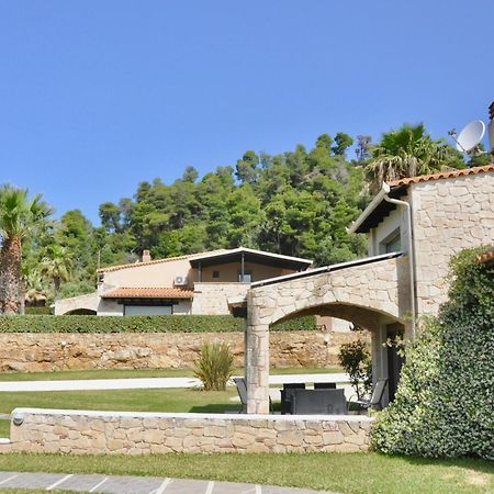 Stigmes Villas & Suites Nea Skioni Extérieur photo
