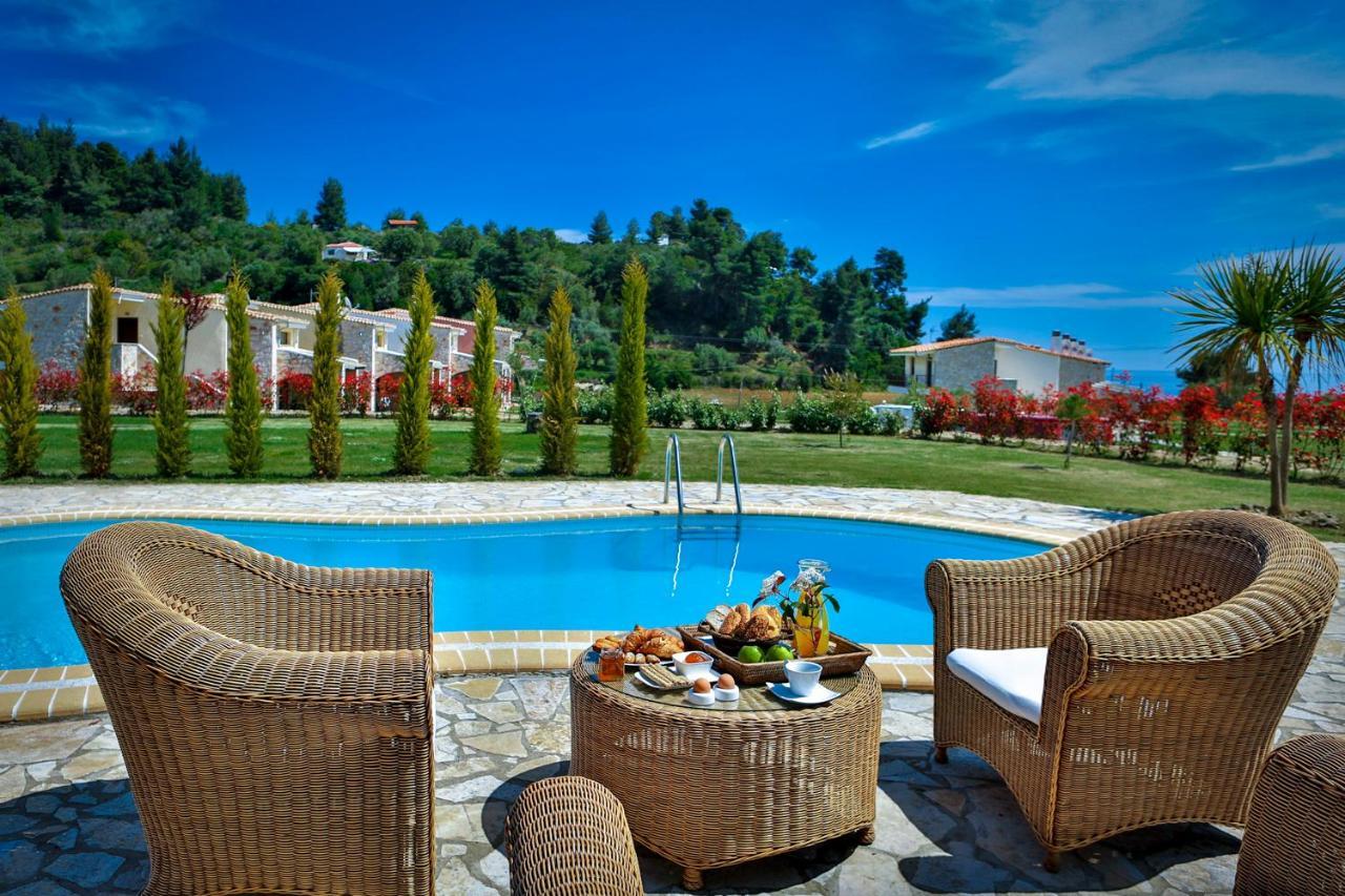 Stigmes Villas & Suites Nea Skioni Extérieur photo