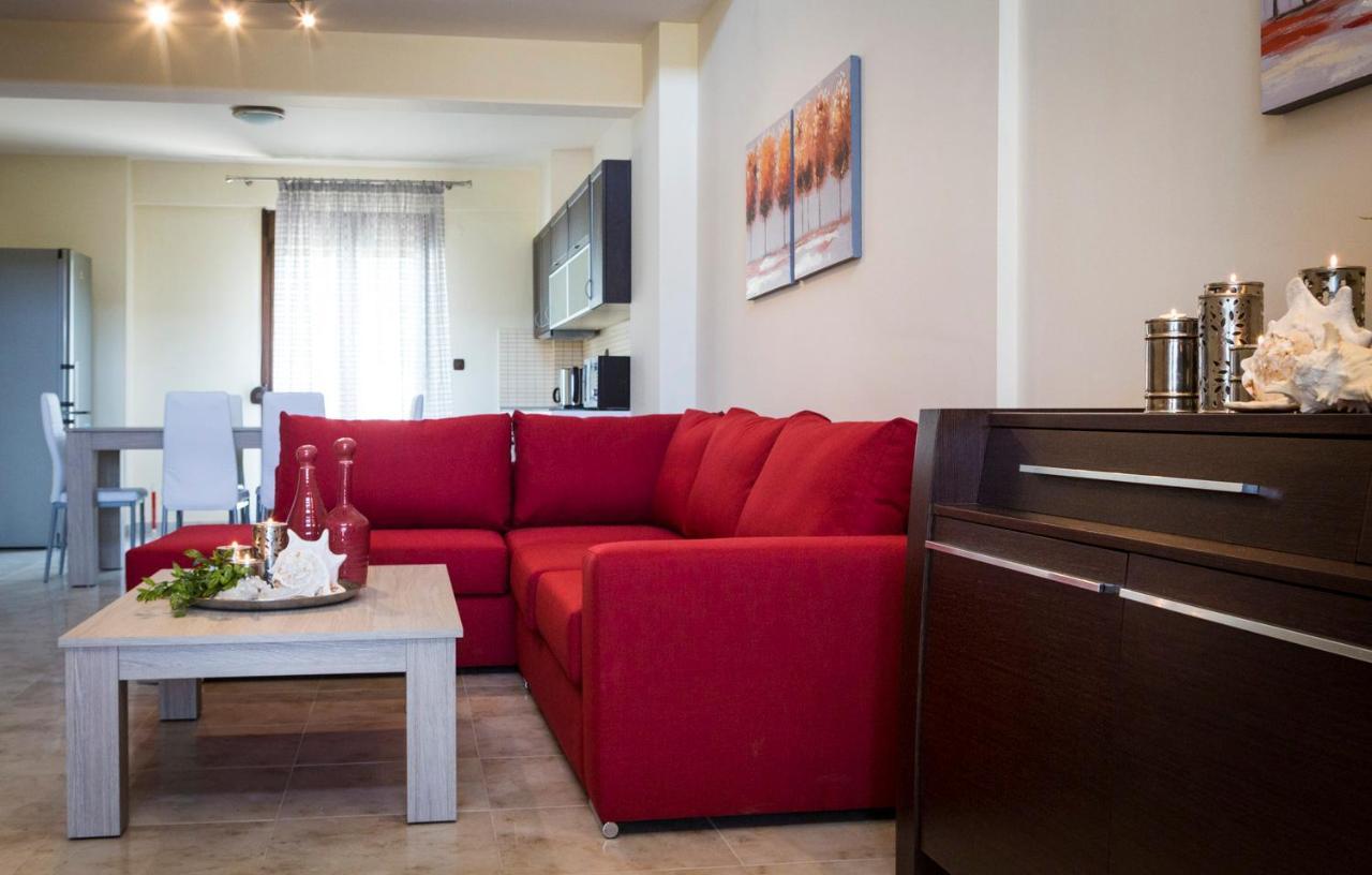 Stigmes Villas & Suites Nea Skioni Extérieur photo