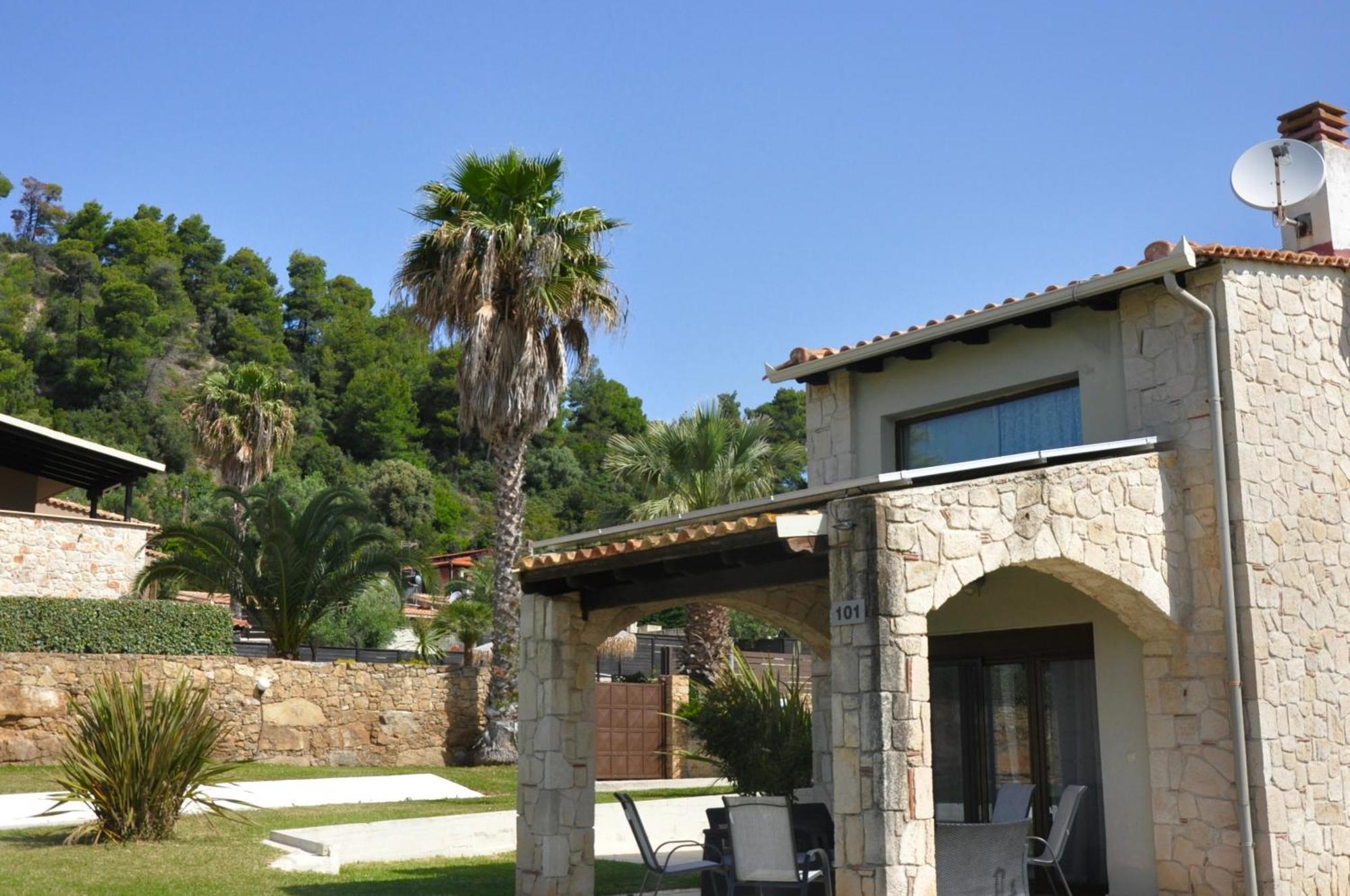 Stigmes Villas & Suites Nea Skioni Extérieur photo