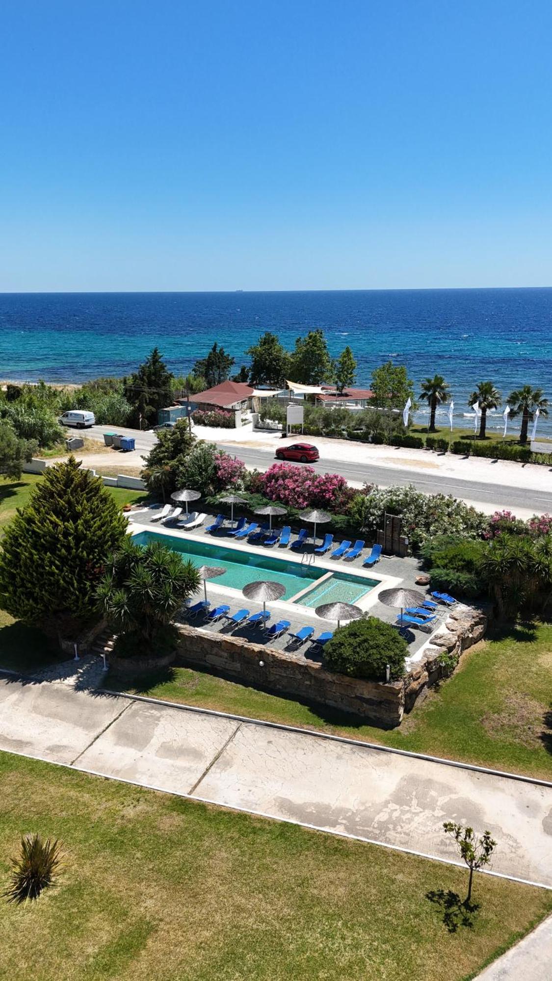 Stigmes Villas & Suites Nea Skioni Extérieur photo