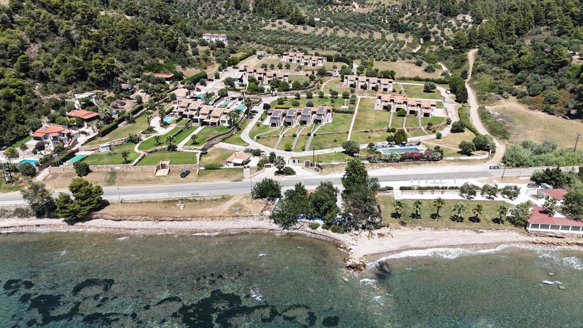 Stigmes Villas & Suites Nea Skioni Extérieur photo